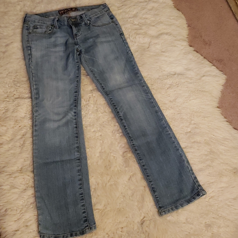 HINT  JEANS